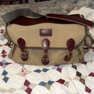 Vintage Orvis fishing tackle field bag